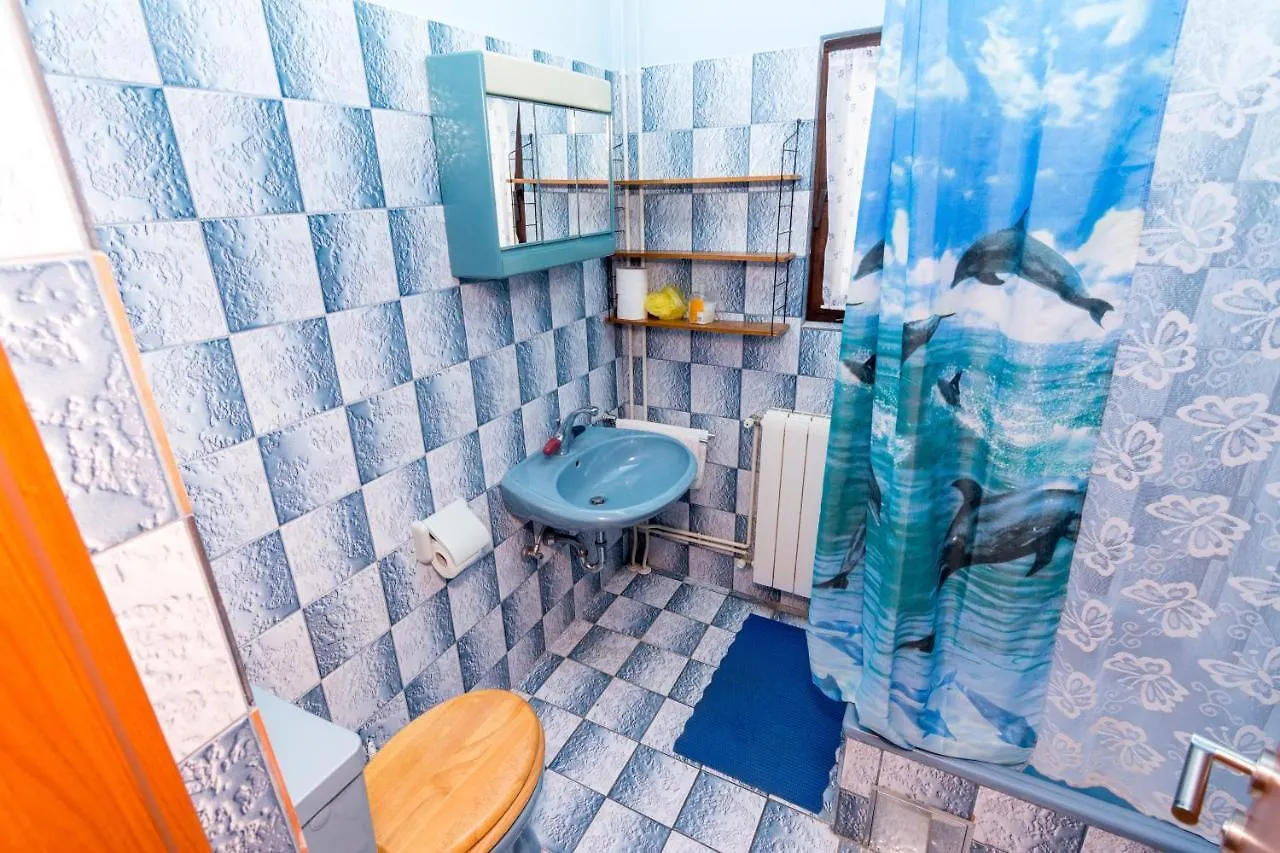 Apartments By The Sea Arbanija, Ciovo - 12113 特罗吉尔 克罗地亚